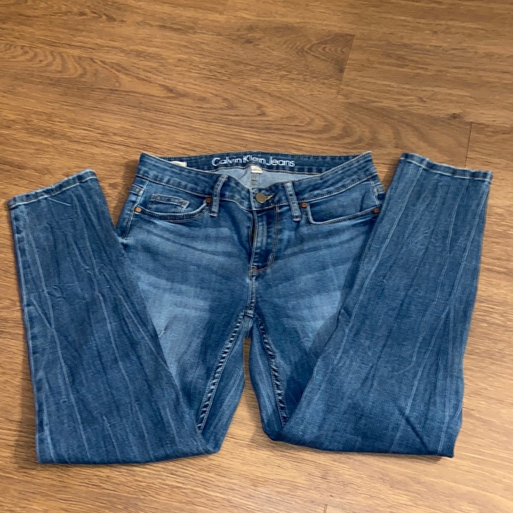 Calvin Klein ankle skinny jeans